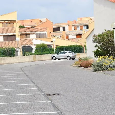 Les Agathes, A 50 M De La Plage De La Roquille *